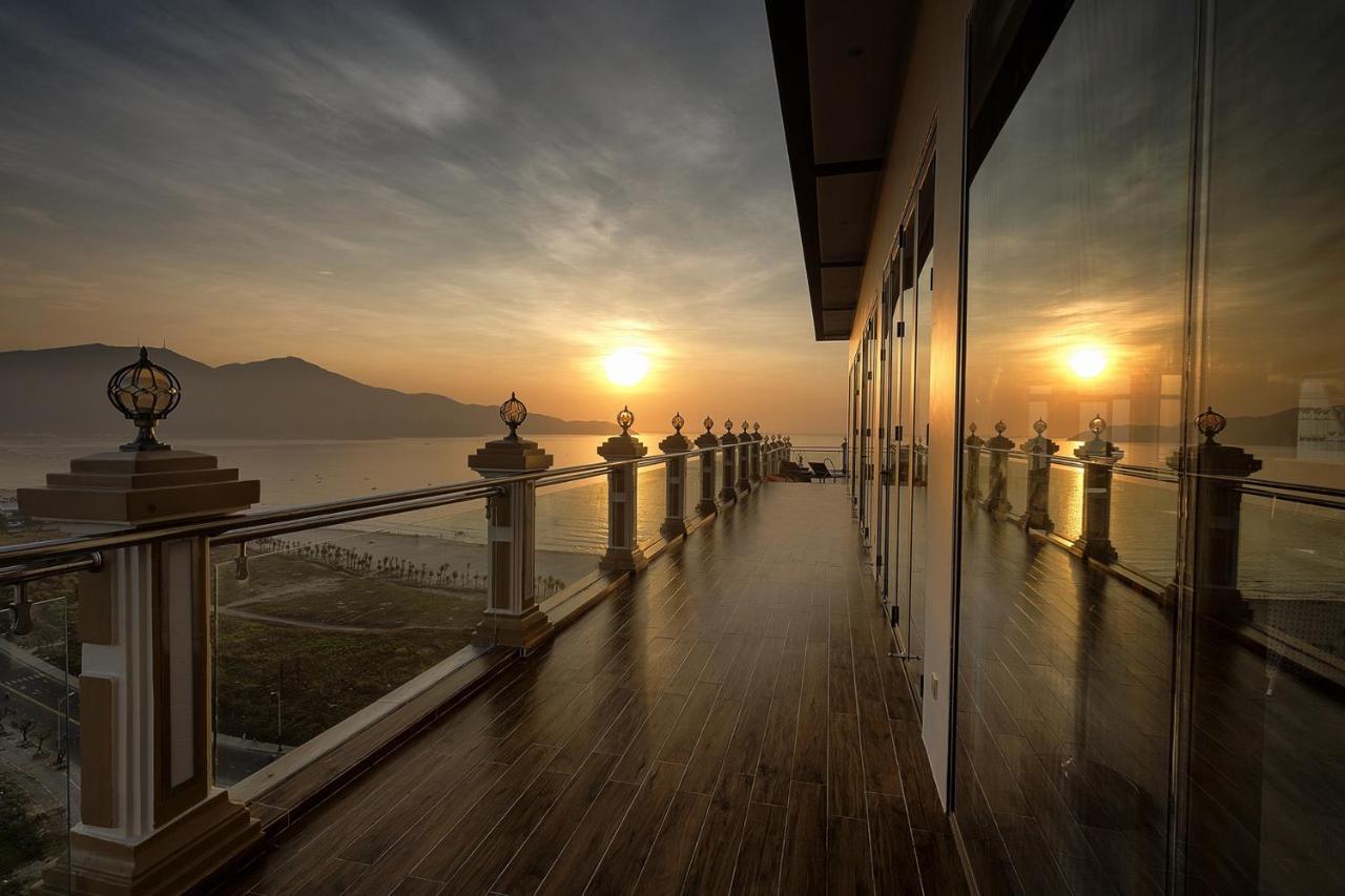 7 Seven Sea Hotel Da Nang Exterior photo