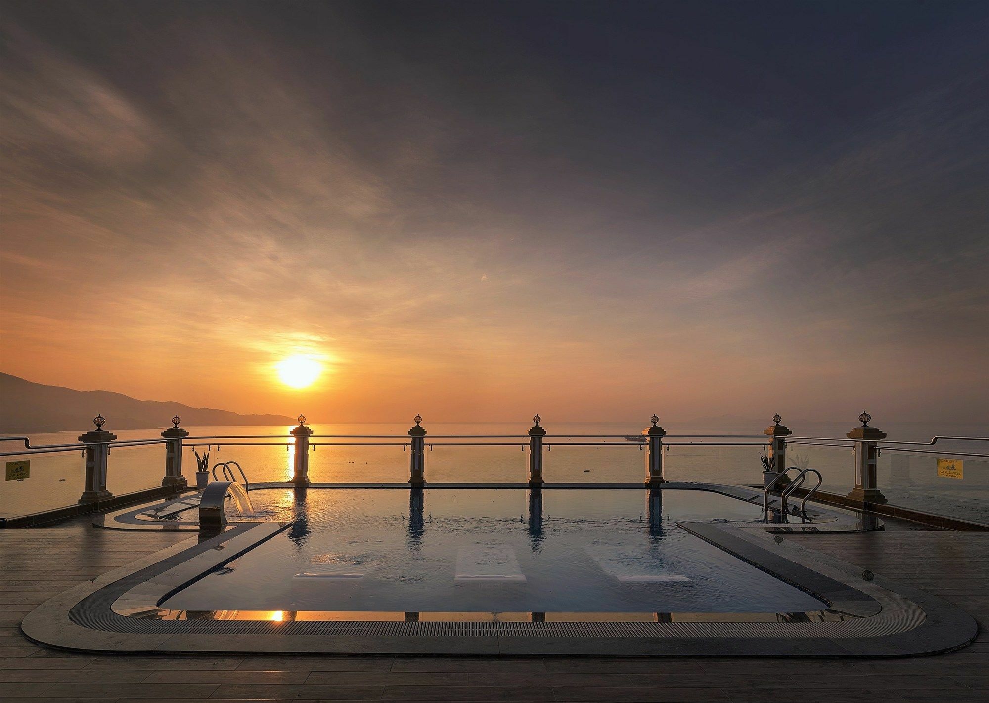 7 Seven Sea Hotel Da Nang Exterior photo